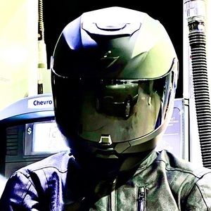 Meet your Posher, Tony